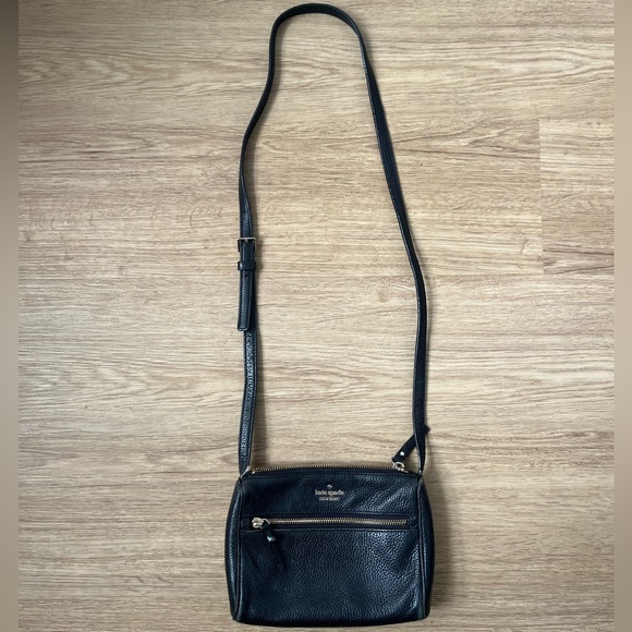 kate spade crossbody purse - Picture 1 of 6